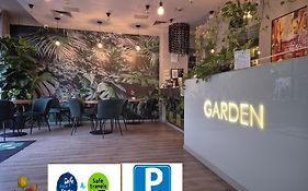 Garden Hotel  4*